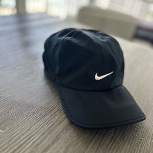 Nike Dri-FIT Club Unstructured Featherlight Cap